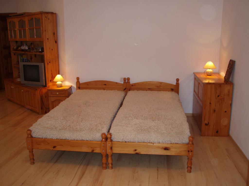 Georgievi Guest House Kalofer Exteriör bild